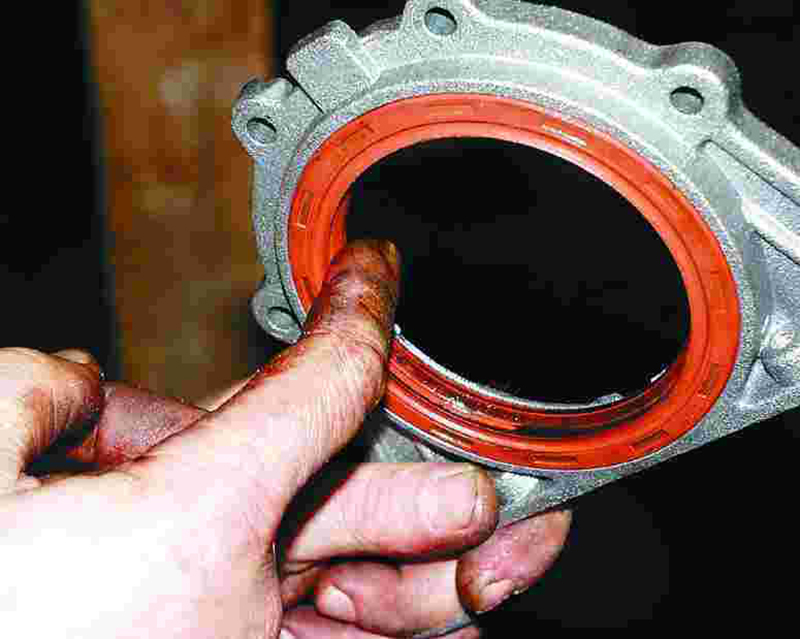 Как правильно запрессовать сальник
